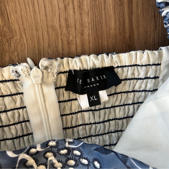 Ted Baker Print Eyelet Puff Sleeve Midi Dress Vintage Inspired Print Navy XL - Picture 7 of 12